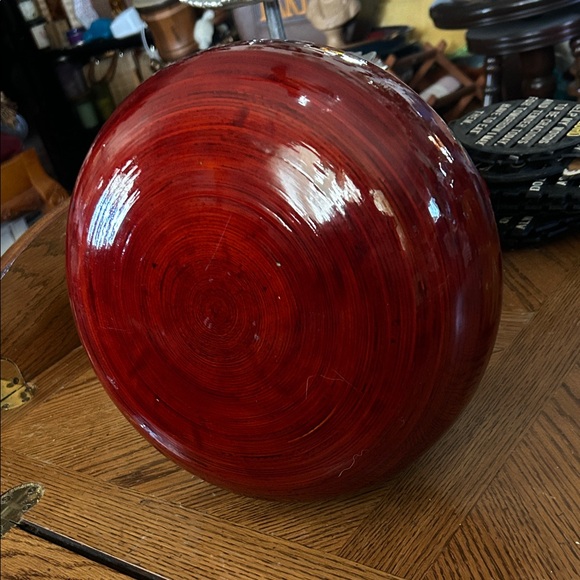 Large Vintage Cherry Wood Veneer Vase - Picture 5 of 6